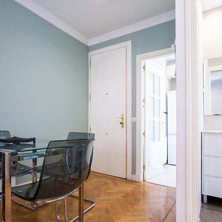 Apartamentos Dali Мадрид Экстерьер фото